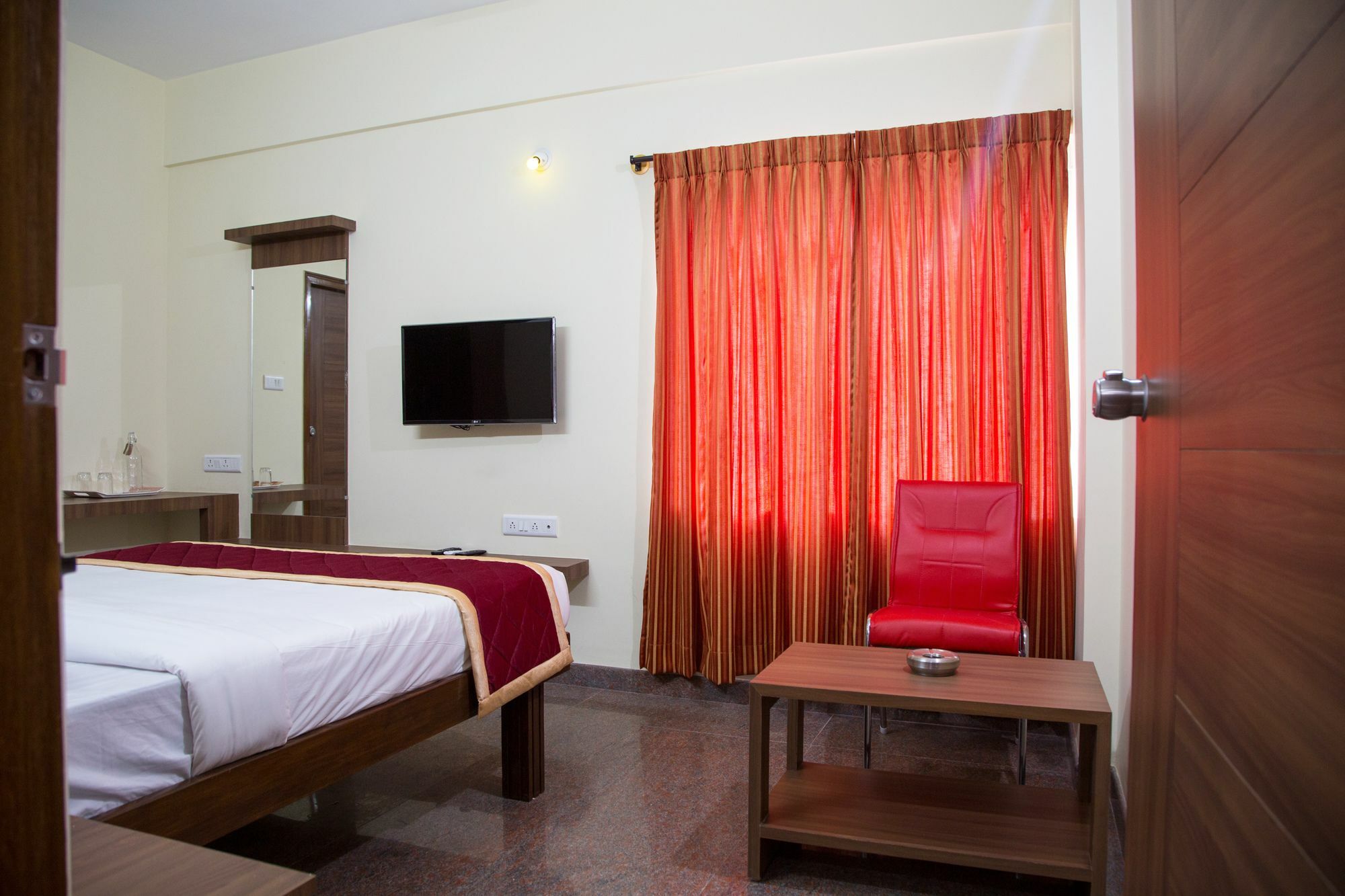 Hotel O Champion Comfort Near Hosahalli Metro Station Bangalore Luaran gambar