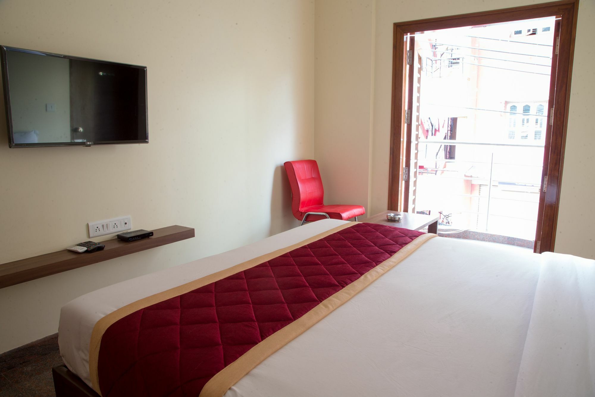 Hotel O Champion Comfort Near Hosahalli Metro Station Bangalore Luaran gambar