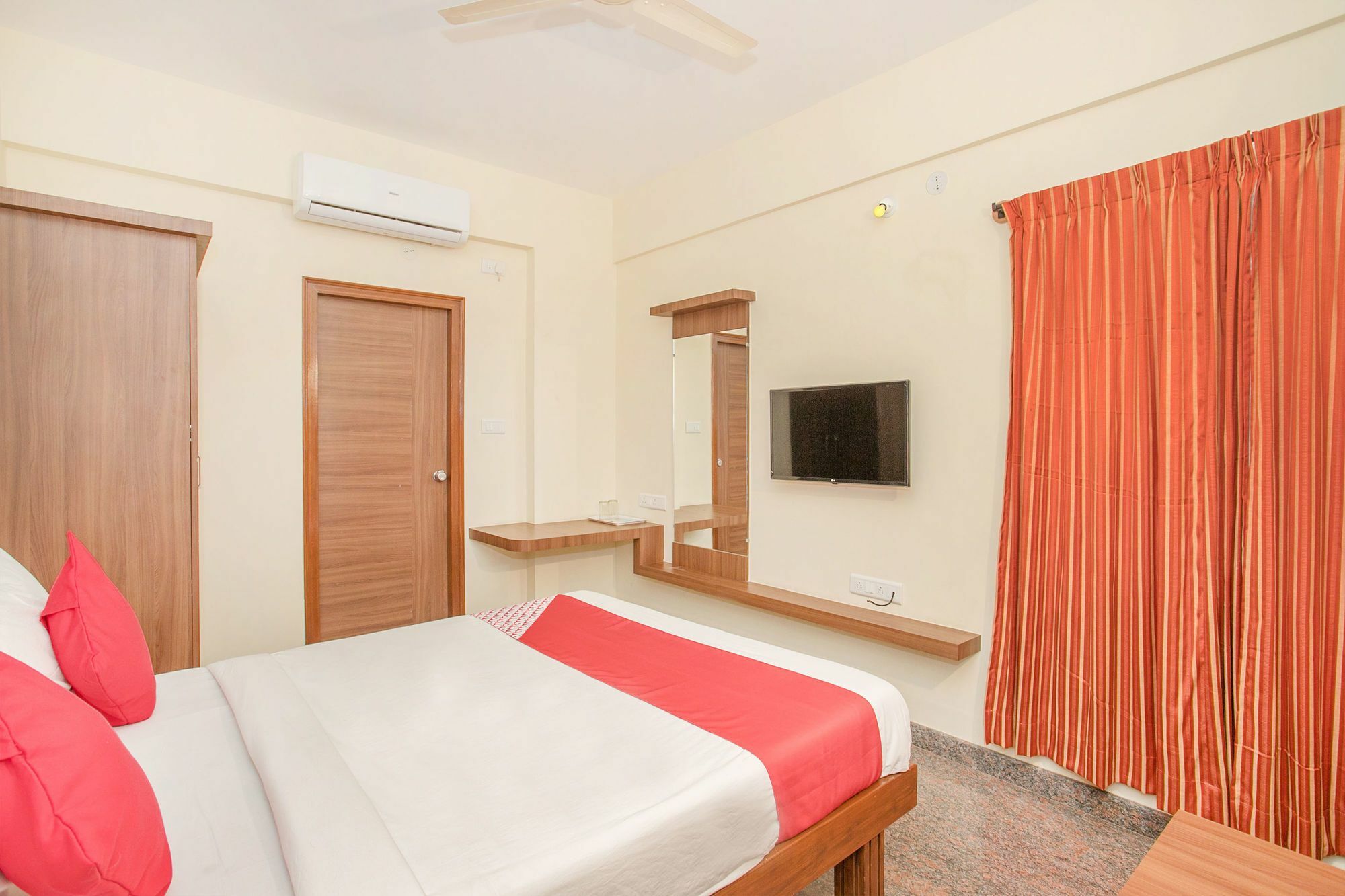 Hotel O Champion Comfort Near Hosahalli Metro Station Bangalore Luaran gambar